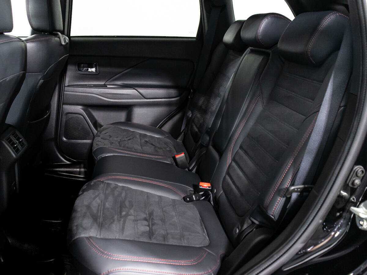 Купить Mitsubishi Outlander, 2021, 102 532 км.. Фото: #9