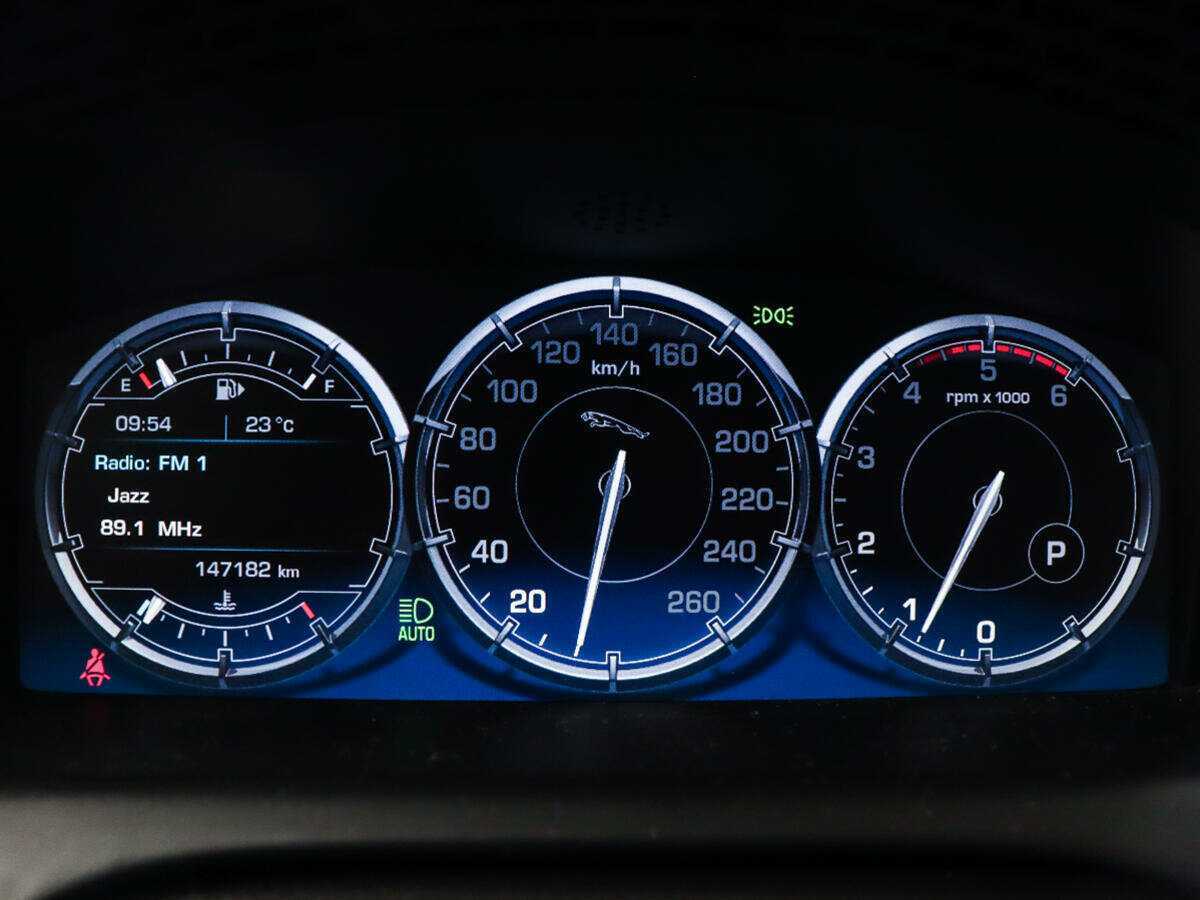 Купить Jaguar XJ, 2012, 147 181 км.. Фото: #8