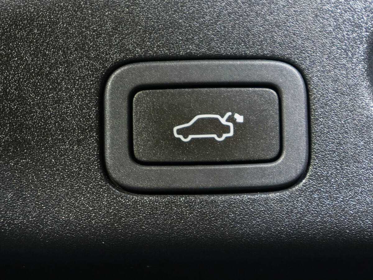 Купить Jaguar XJ, 2012, 147 181 км.. Фото: #26