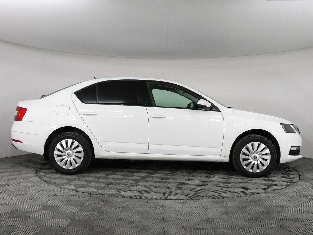 Купить Шкода Октавия, 2019, 37 289 км.. Фото: #3