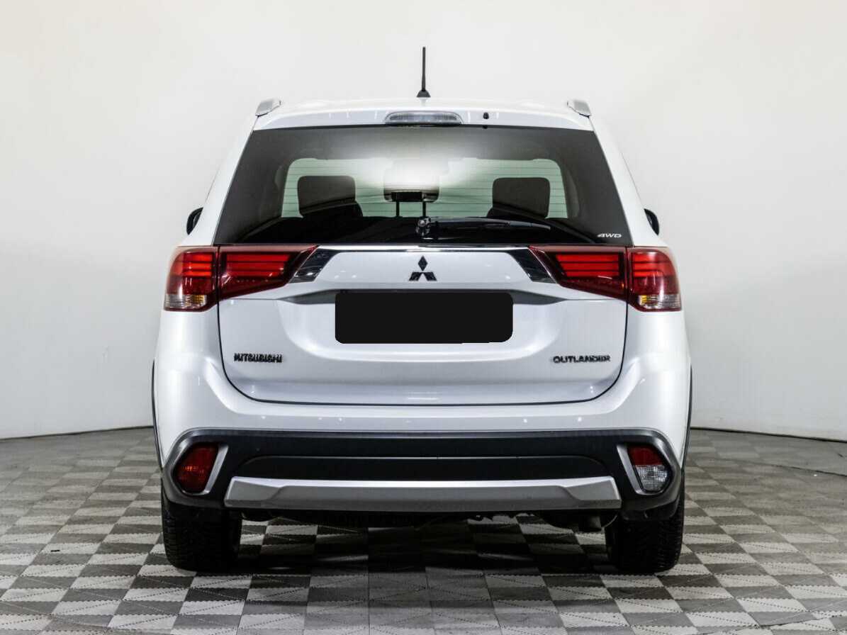 Купить Mitsubishi Outlander, 2016, 152 720 км.. Фото: #5