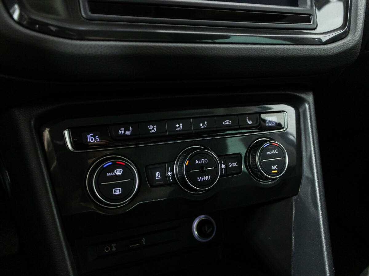 Купить Volkswagen Tiguan, 2017, 96 284 км.. Фото: #16