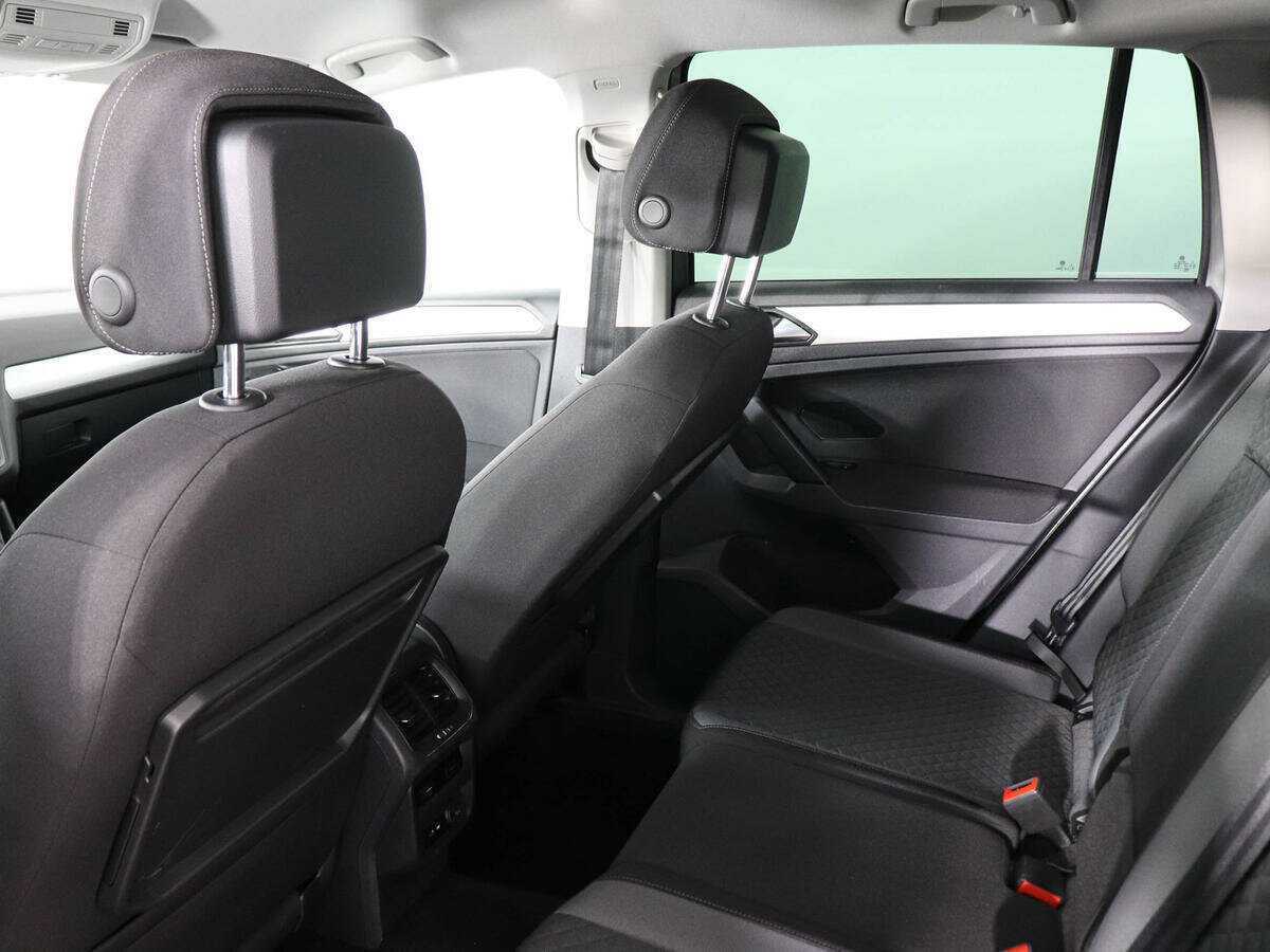 Купить Volkswagen Tiguan, 2019, 97 250 км.. Фото: #11