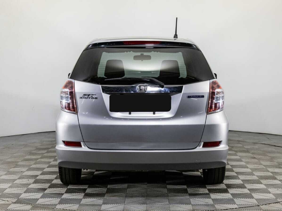 Купить Honda Fit Shuttle, 2013, 144 645 км.. Фото: #5