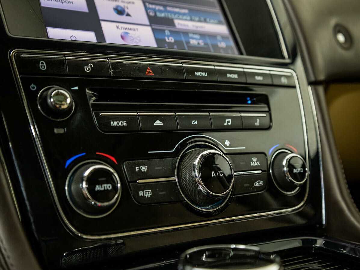 Купить Jaguar XJ, 2013, 157 480 км.. Фото: #20