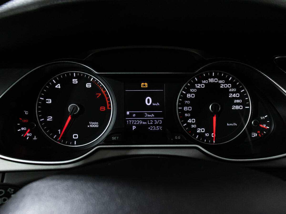 Купить Audi A4, 2012, 177 234 км.. Фото: #11