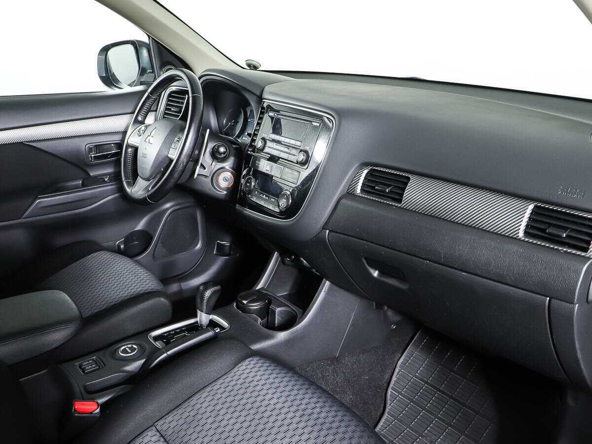 Купить Митсубиши Оутлэндер, 2013, 200 538 км.. Фото: #7