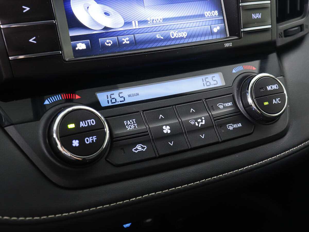 Купить Toyota RAV4, 2016, 116 530 км.. Фото: #15