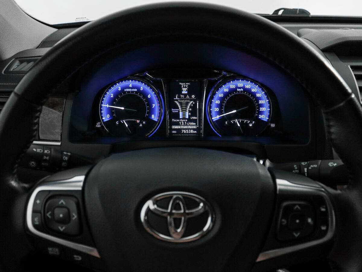 Купить Toyota Camry, 2016, 76 484 км.. Фото: #18