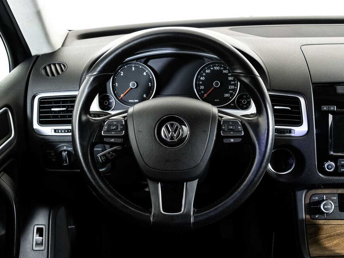 Купить Volkswagen Touareg, 2012, 216 202 км.. Фото: #9