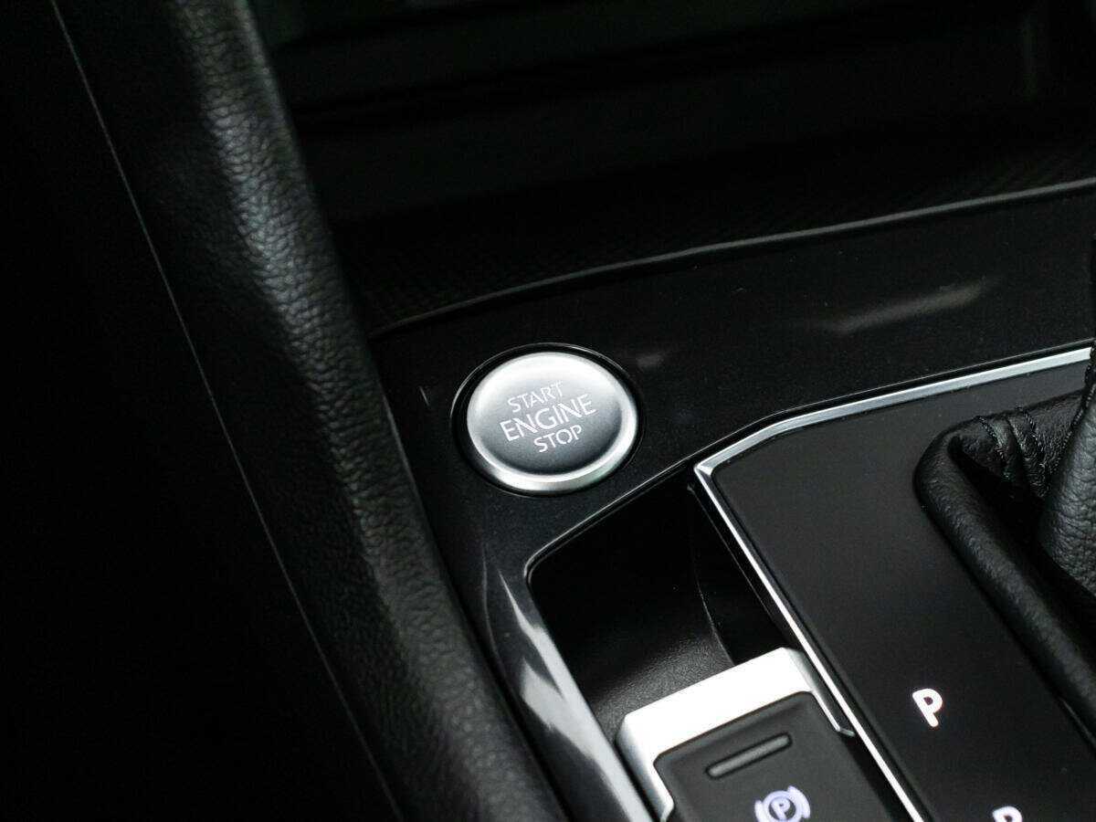 Купить Volkswagen Tiguan, 2018, 104 901 км.. Фото: #17