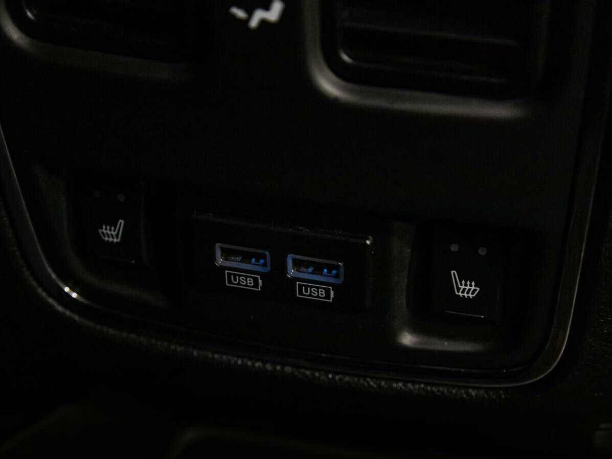 Купить Jeep Grand Cherokee, 2013, 201 993 км.. Фото: #19