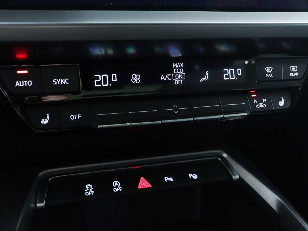 Купить Audi A3, 2021, 54 809 км.. Фото: #17