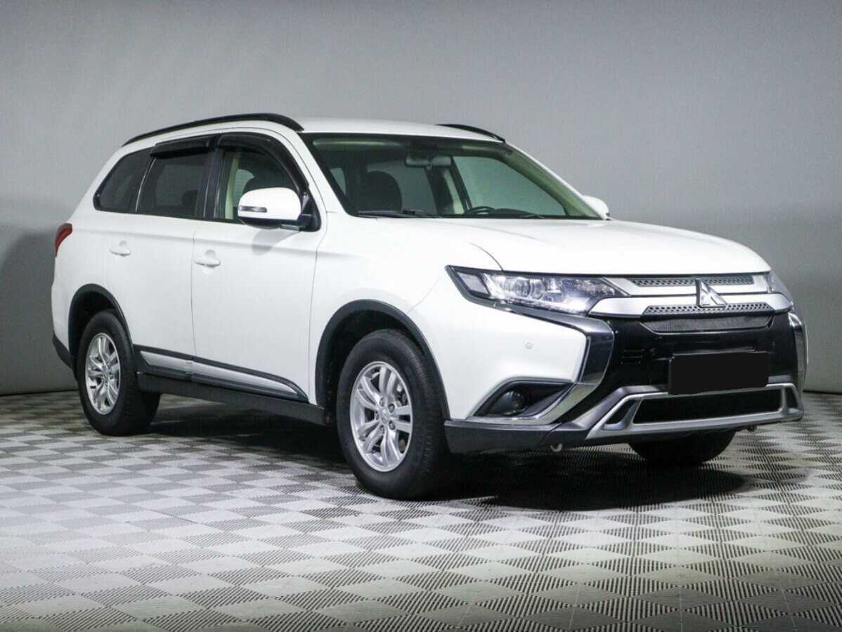 Купить Mitsubishi Outlander, 2019, 116 000 км.. Фото: #2