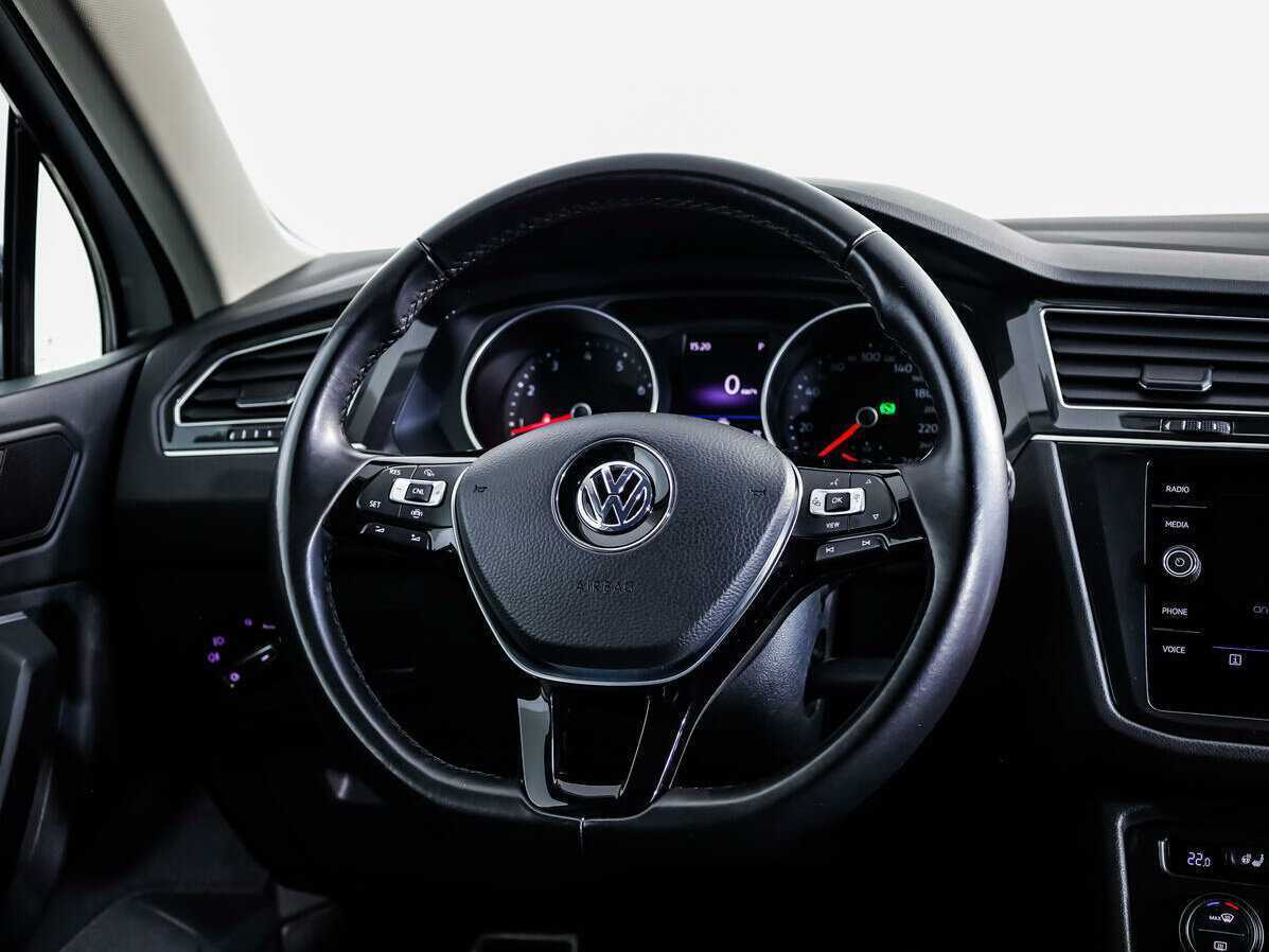 Купить Volkswagen Tiguan, 2019, 65 669 км.. Фото: #9