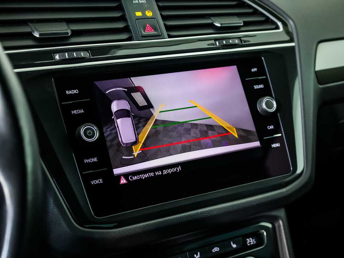 Купить Volkswagen Tiguan, 2019, 65 669 км.. Фото: #12