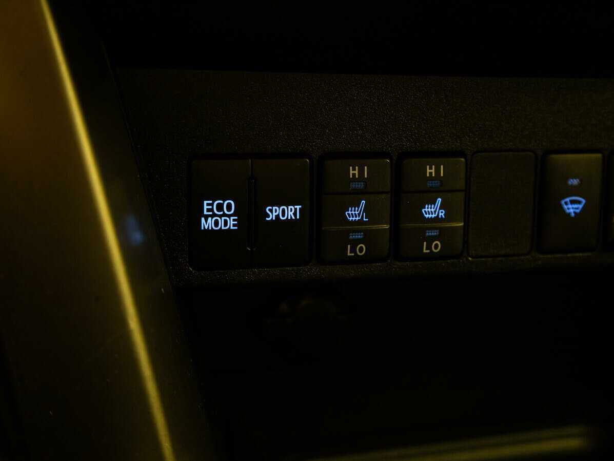 Купить Тойота Рав4, 2013, 208 414 км.. Фото: #14