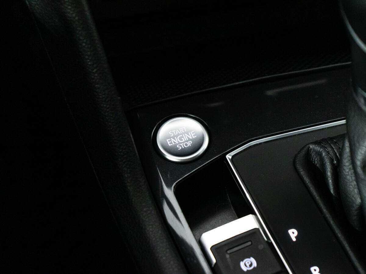 Купить Volkswagen Tiguan, 2018, 130 012 км.. Фото: #16