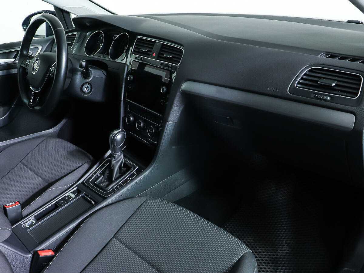 Купить Volkswagen Golf, 2018, 37 191 км.. Фото: #9