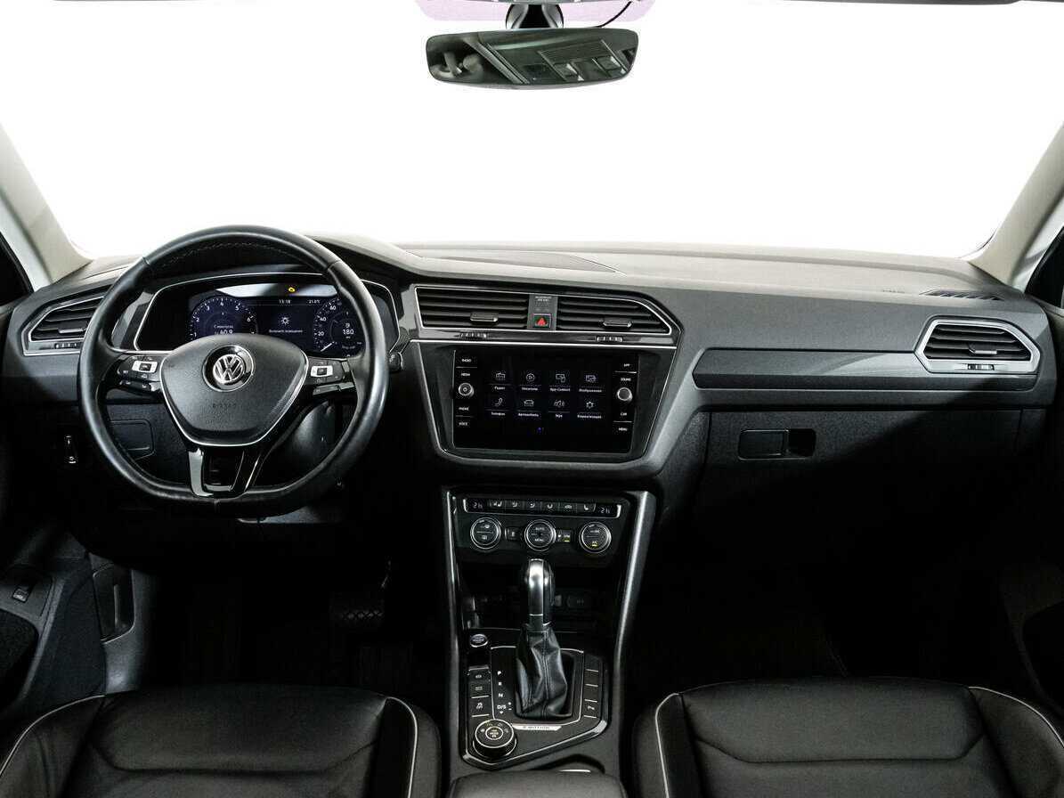 Купить Volkswagen Tiguan, 2017, 122 234 км.. Фото: #9