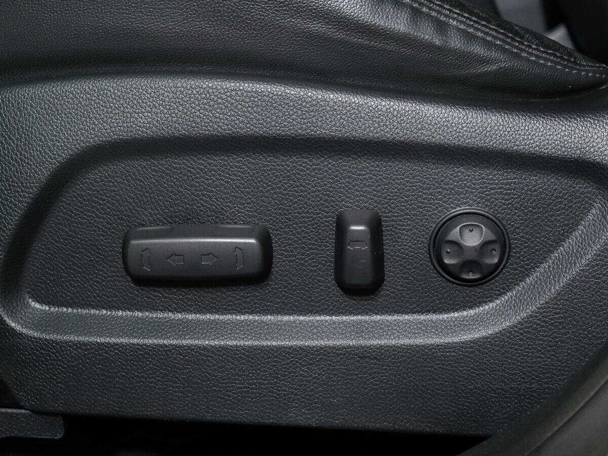 Купить Hyundai Santa Fe, 2015, 138 346 км.. Фото: #14