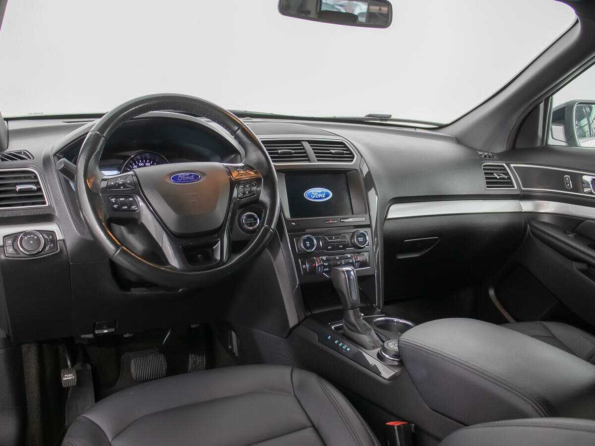 Купить Ford Explorer, 2017, 89 000 км.. Фото: #12