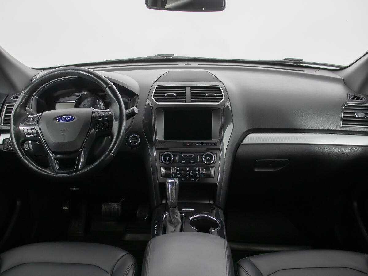 Купить Ford Explorer, 2017, 89 000 км.. Фото: #16