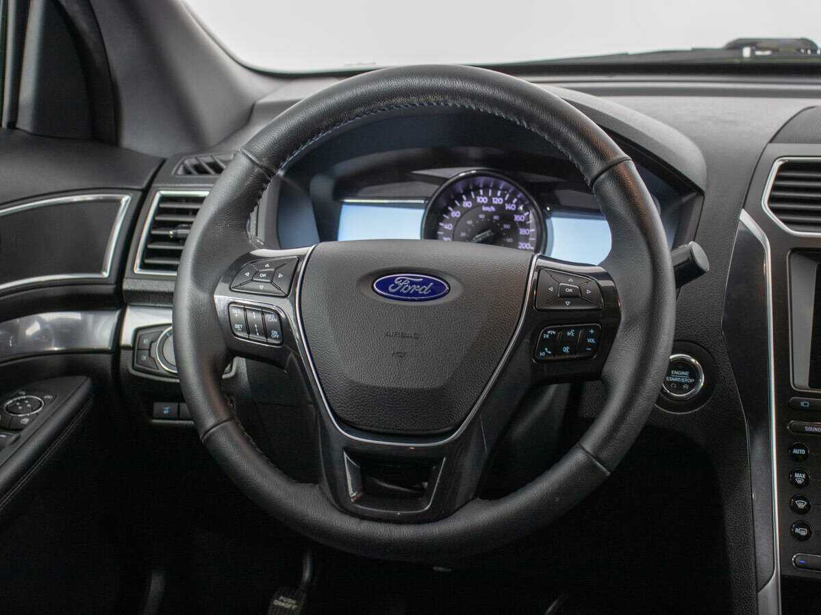 Купить Ford Explorer, 2018, 114 388 км.. Фото: #15