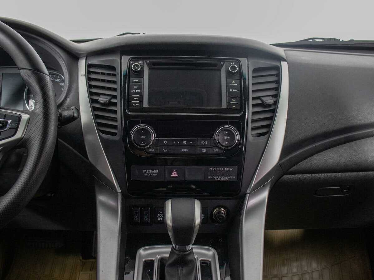 Купить Mitsubishi Pajero Sport, 2017, 100 400 км.. Фото: #14