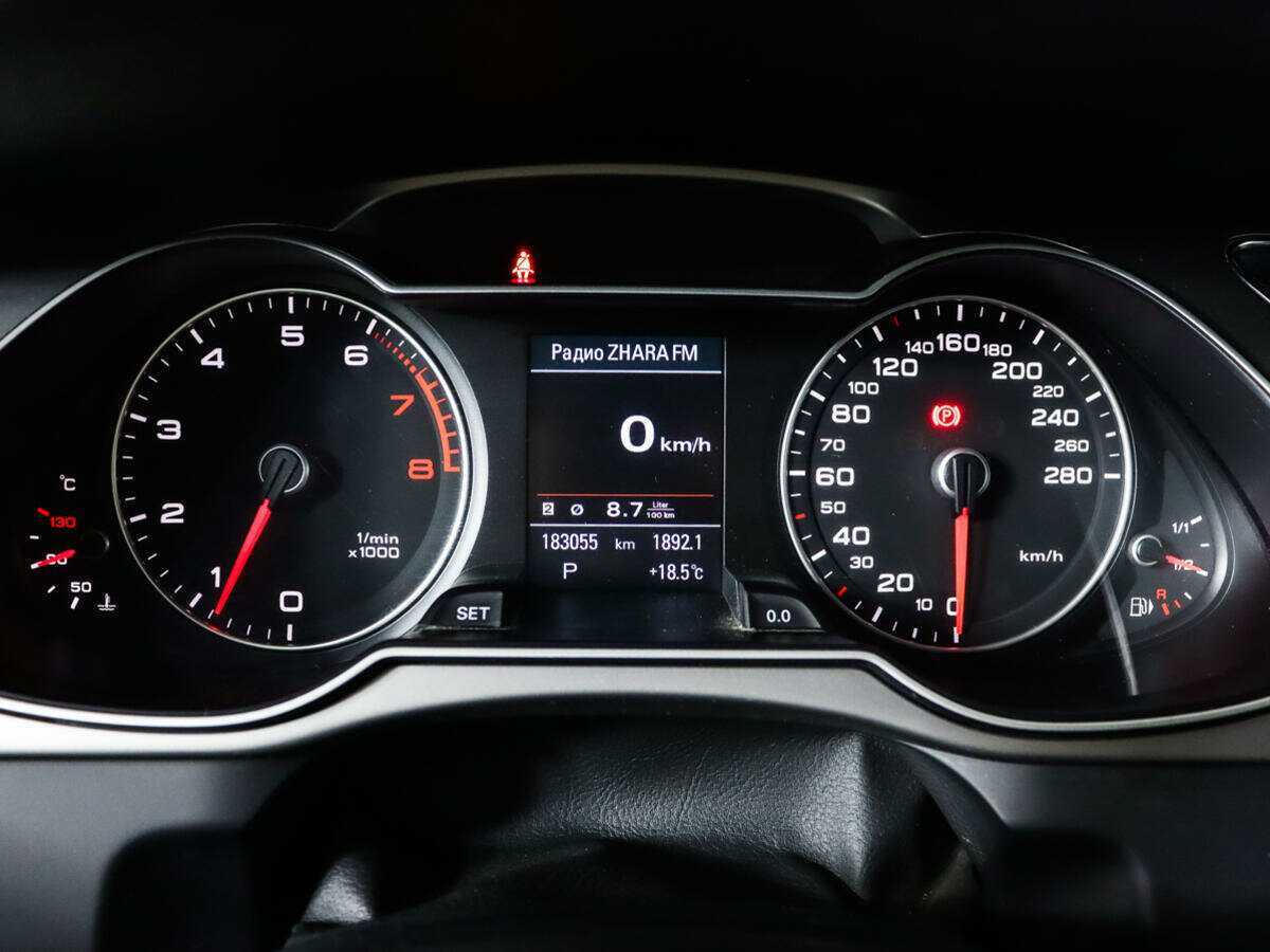 Купить Audi A4, 2012, 183 054 км.. Фото: #8