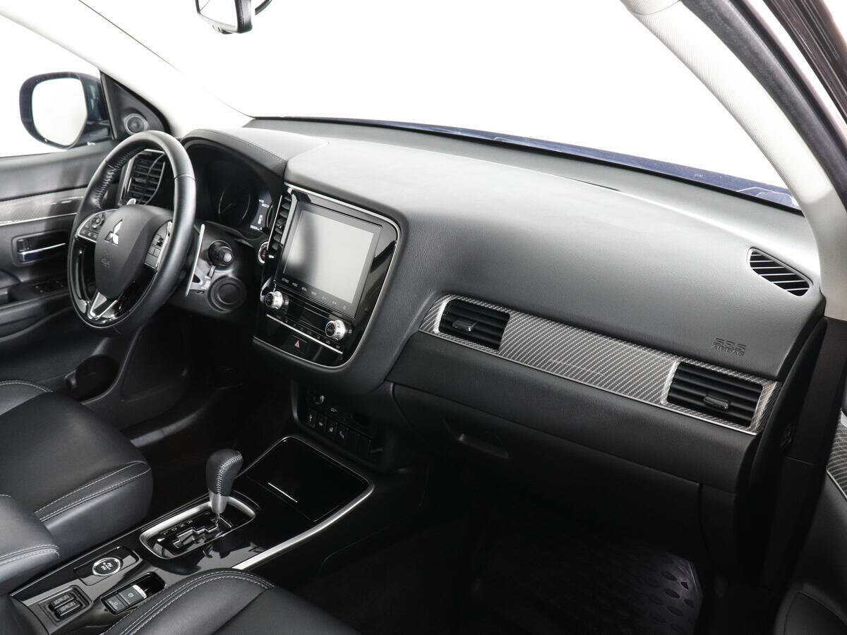 Купить Mitsubishi Outlander, 2022, 56 017 км.. Фото: #9
