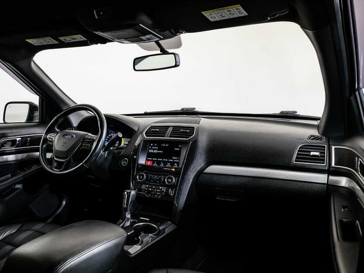 Купить Ford Explorer, 2017, 137 615 км.. Фото: #6