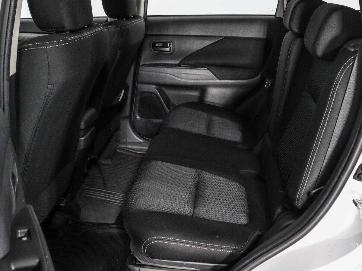 Купить Mitsubishi Outlander, 2018, 55 538 км.. Фото: #9