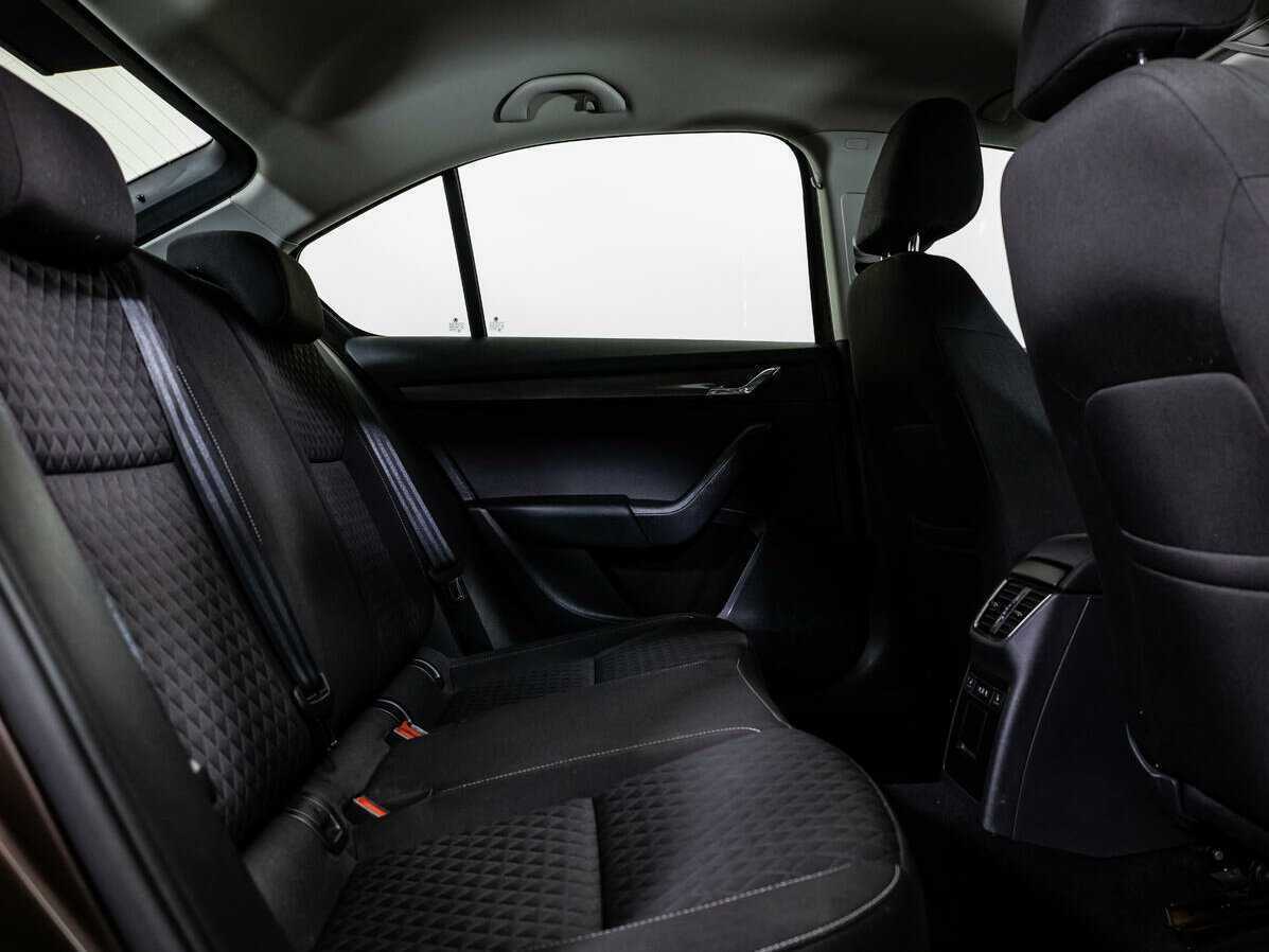 Купить Skoda Octavia, 2018, 76 437 км.. Фото: #10