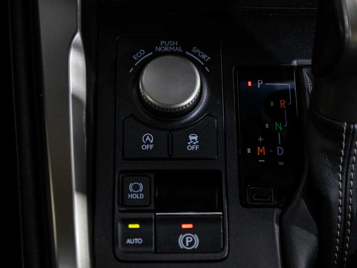 Купить Lexus NX, 2015, 148 118 км.. Фото: #12