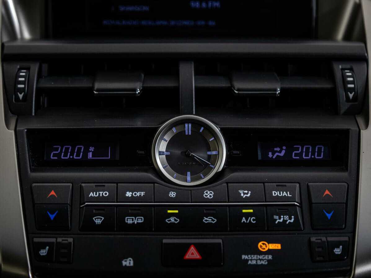 Купить Lexus NX, 2015, 148 118 км.. Фото: #13