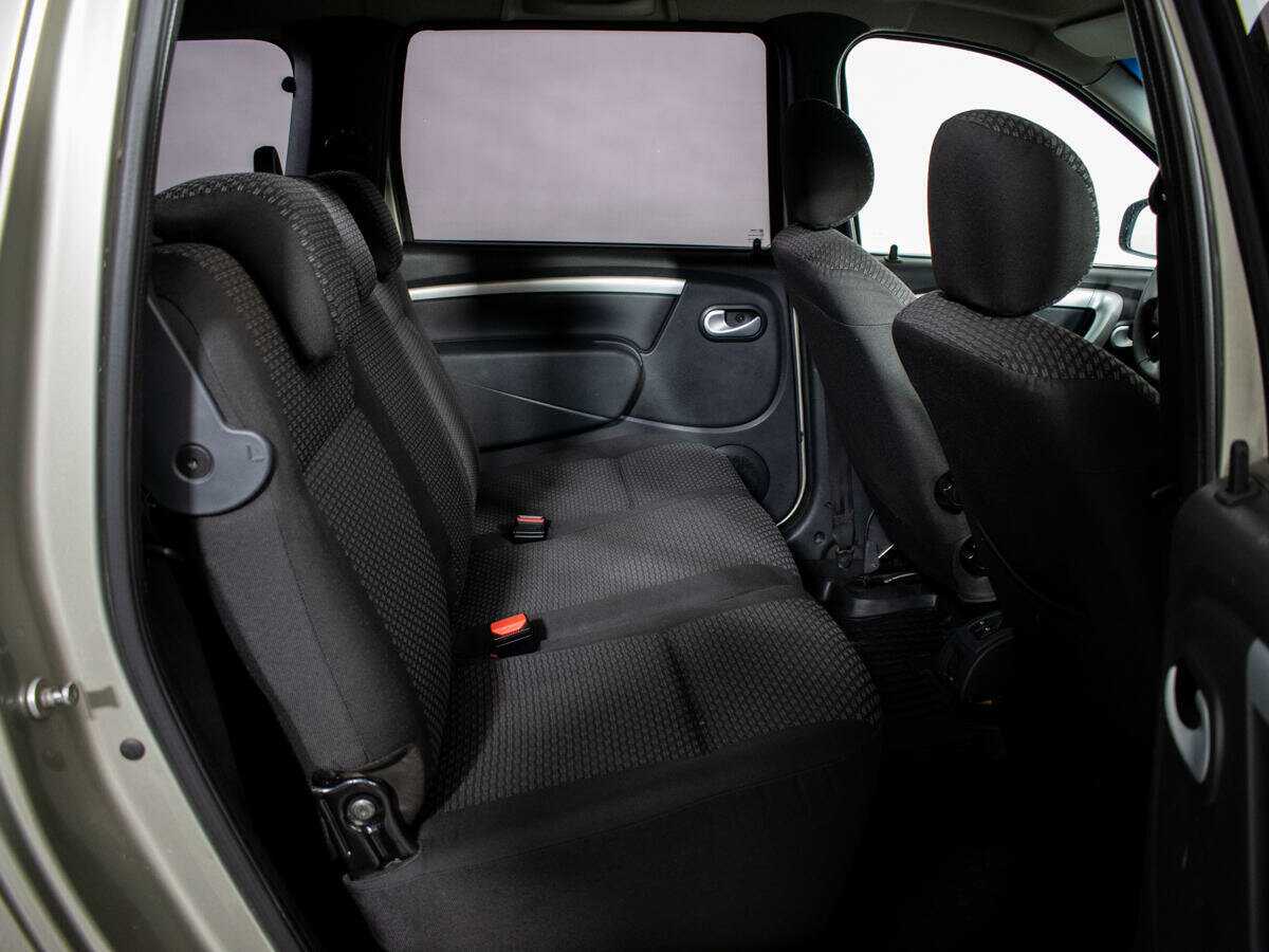 Купить Лада (ВАЗ) Ларгус, 2014, 301 885 км.. Фото: #5