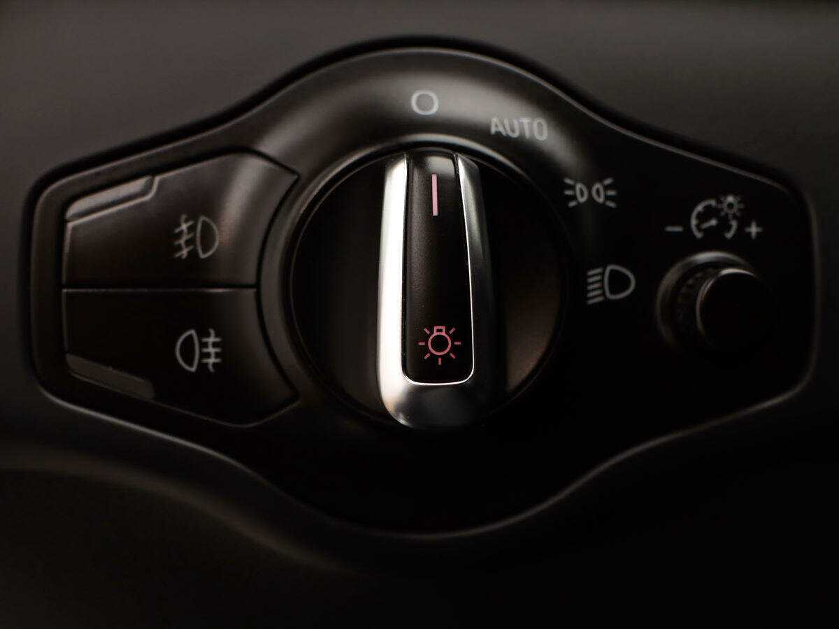 Купить Audi A4, 2013, 267 899 км.. Фото: #12