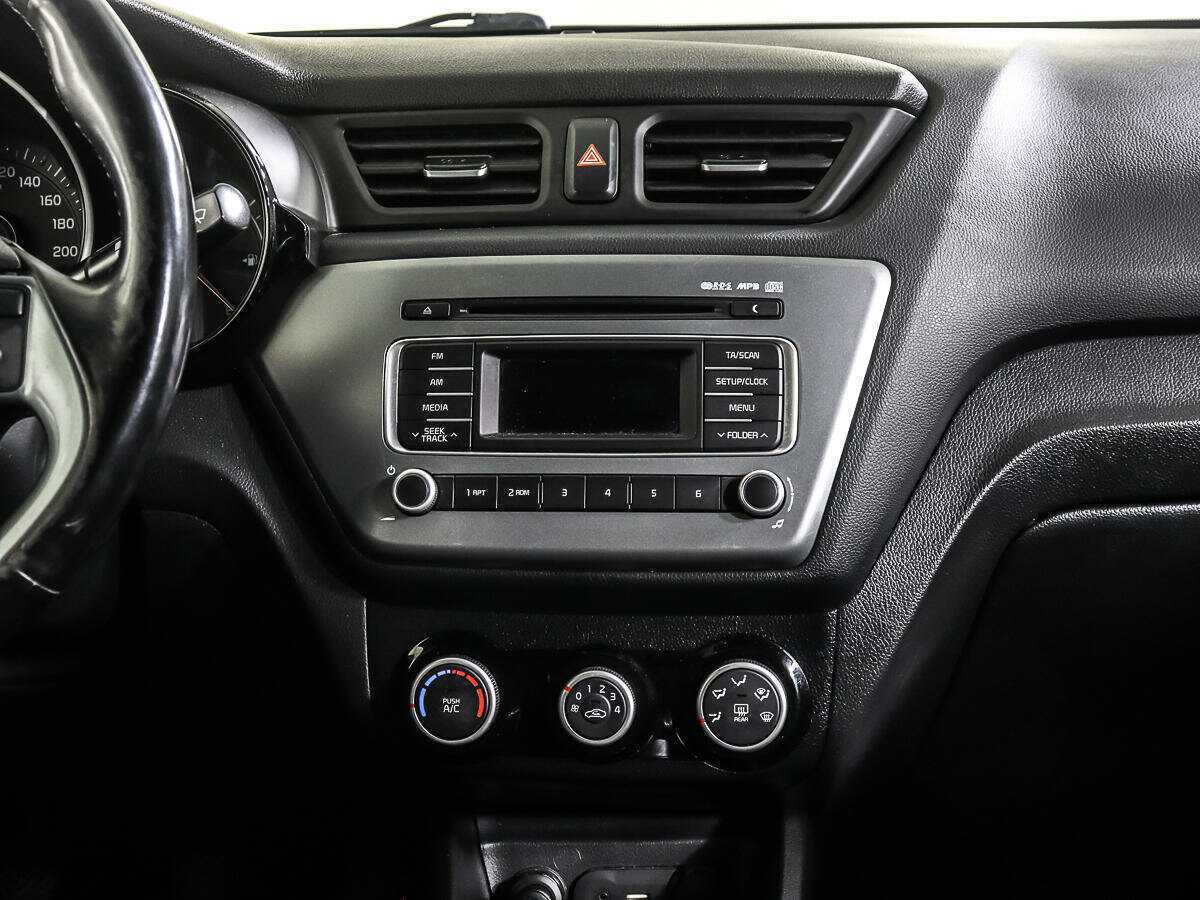 Купить Киа Рио, 2016, 66 181 км.. Фото: #11