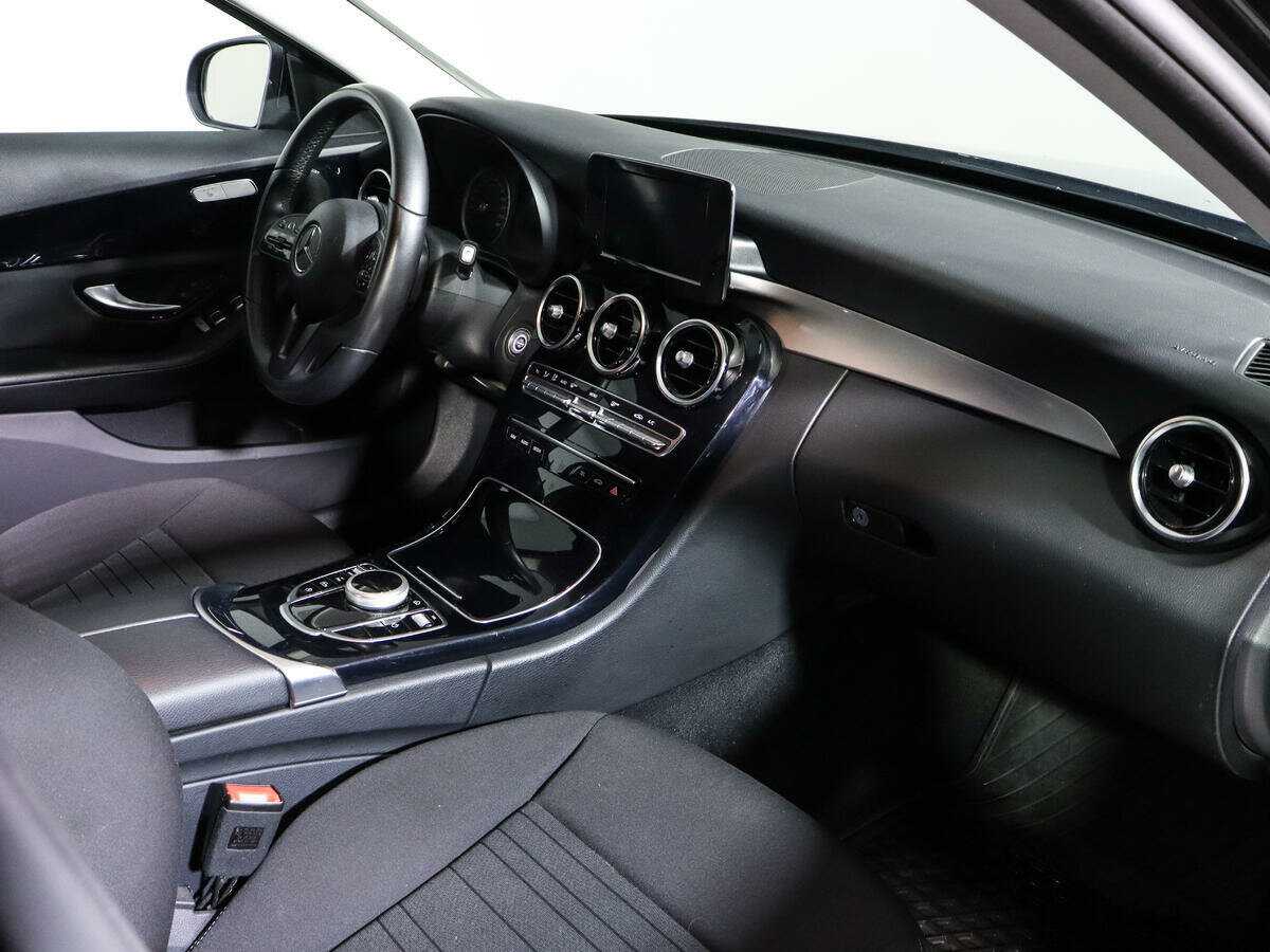 Купить Mercedes-Benz C-Класс, 2018, 59 000 км.. Фото: #5