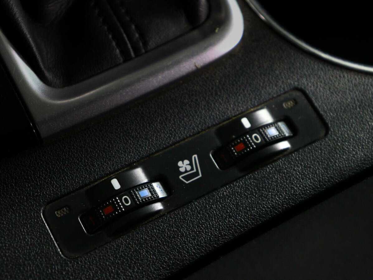 Купить Toyota Highlander, 2014, 130 300 км.. Фото: #19