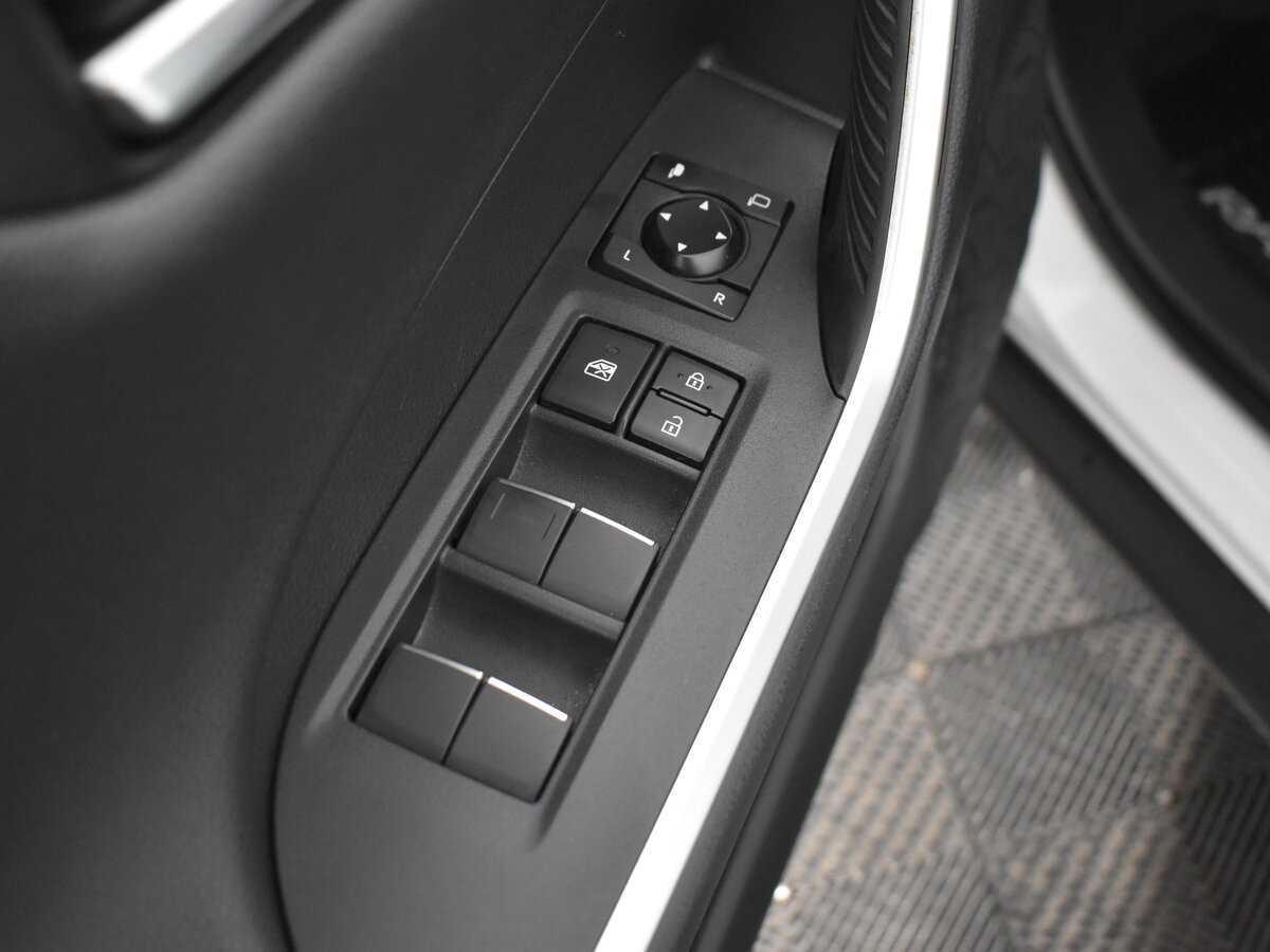 Купить Toyota RAV4, 2021, 120 000 км.. Фото: #10