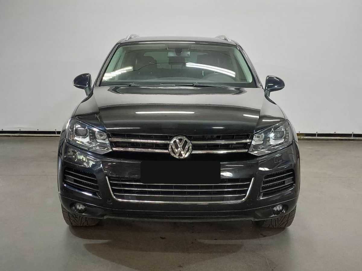 Купить Volkswagen Touareg, 2013, 181 119 км.. Фото: #1