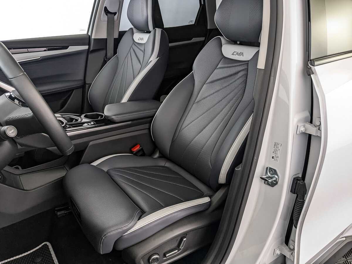 Купить Geely Atlas, 2024, 2 460 км.. Фото: #14