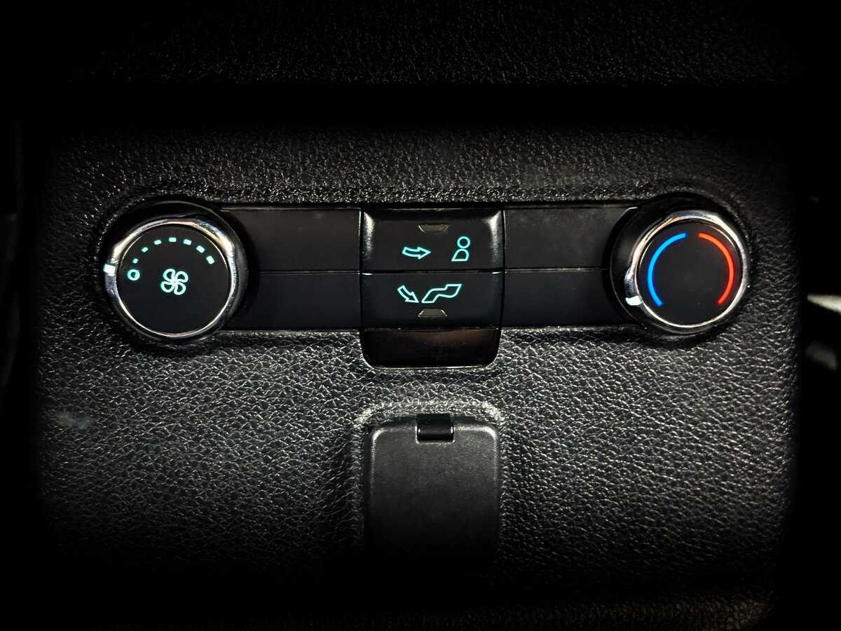 Купить Ford Explorer, 2017, 92 976 км.. Фото: #21