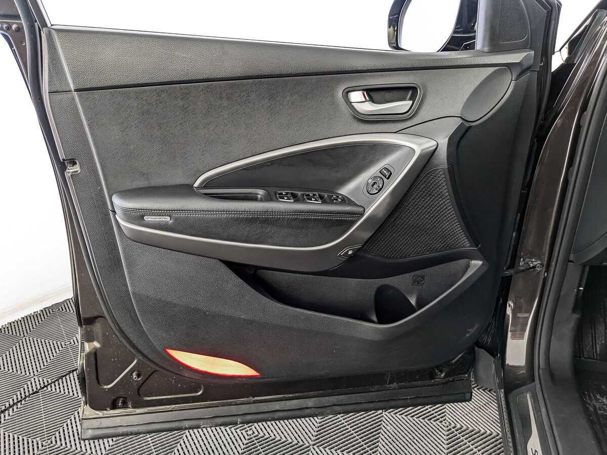 Купить Hyundai Santa Fe, 2017, 129 075 км.. Фото: #14