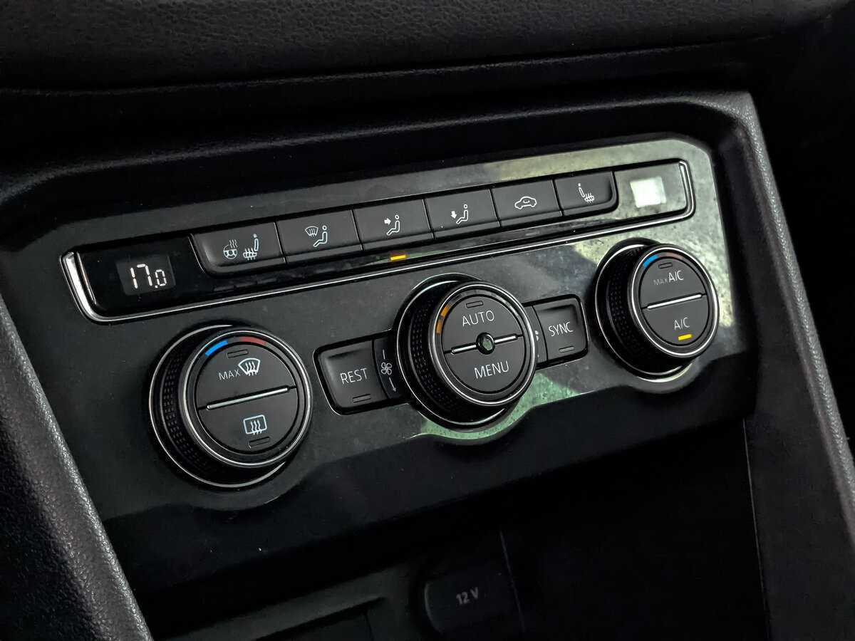 Купить Volkswagen Tiguan, 2018, 155 937 км.. Фото: #16