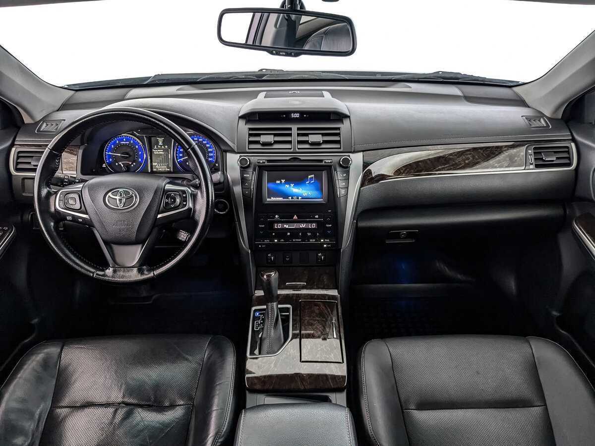 Купить Toyota Camry, 2016, 142 208 км.. Фото: #9