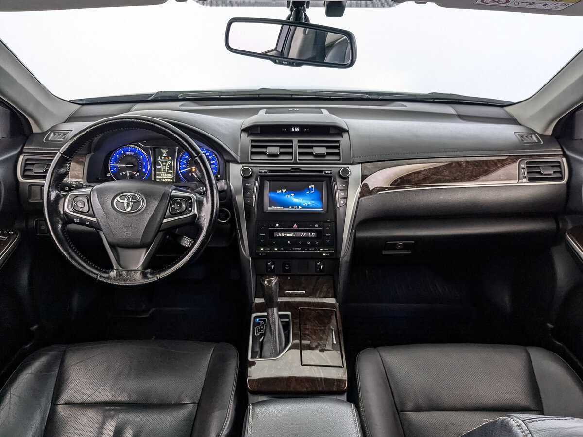 Купить Toyota Camry, 2017, 122 689 км.. Фото: #9