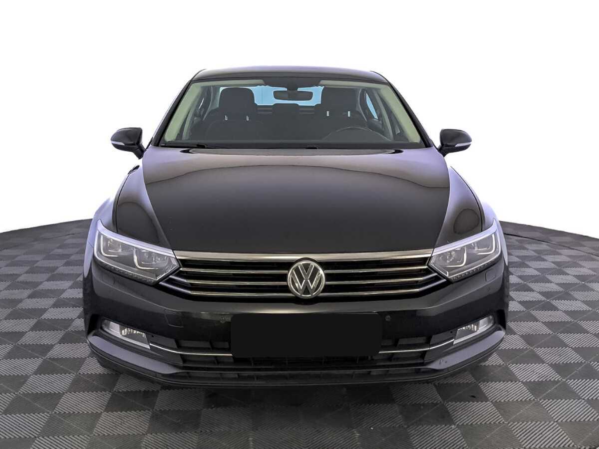 Купить Volkswagen Passat, 2018, 108 936 км.. Фото: #1